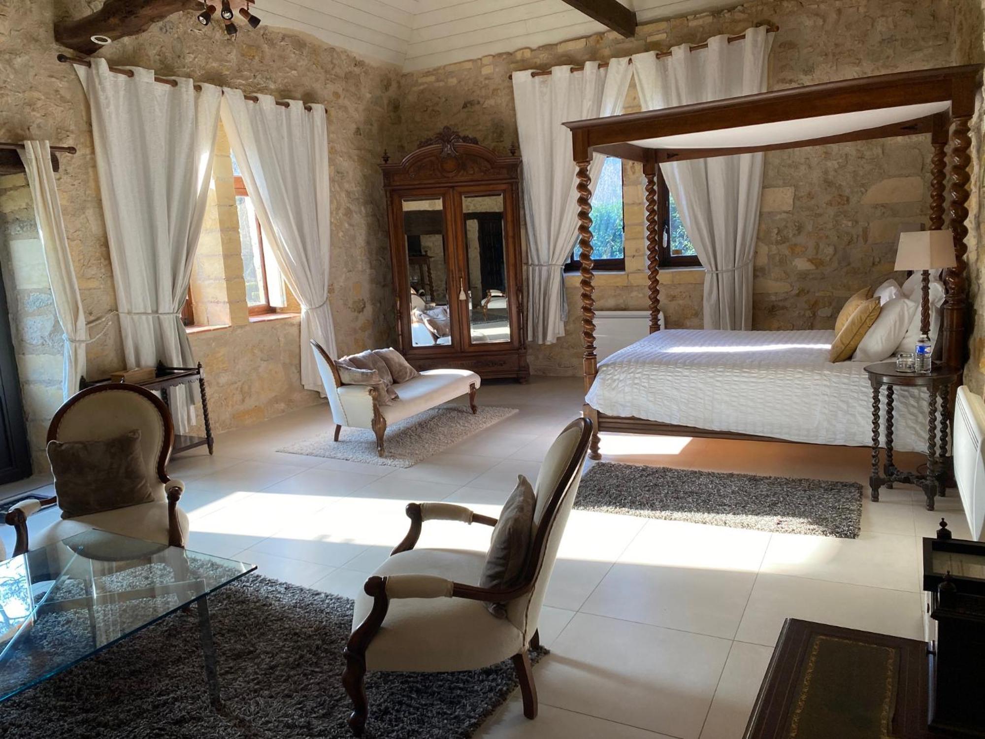 Manoir La Barriere - Lot Bed and Breakfast Le Vigan  Buitenkant foto