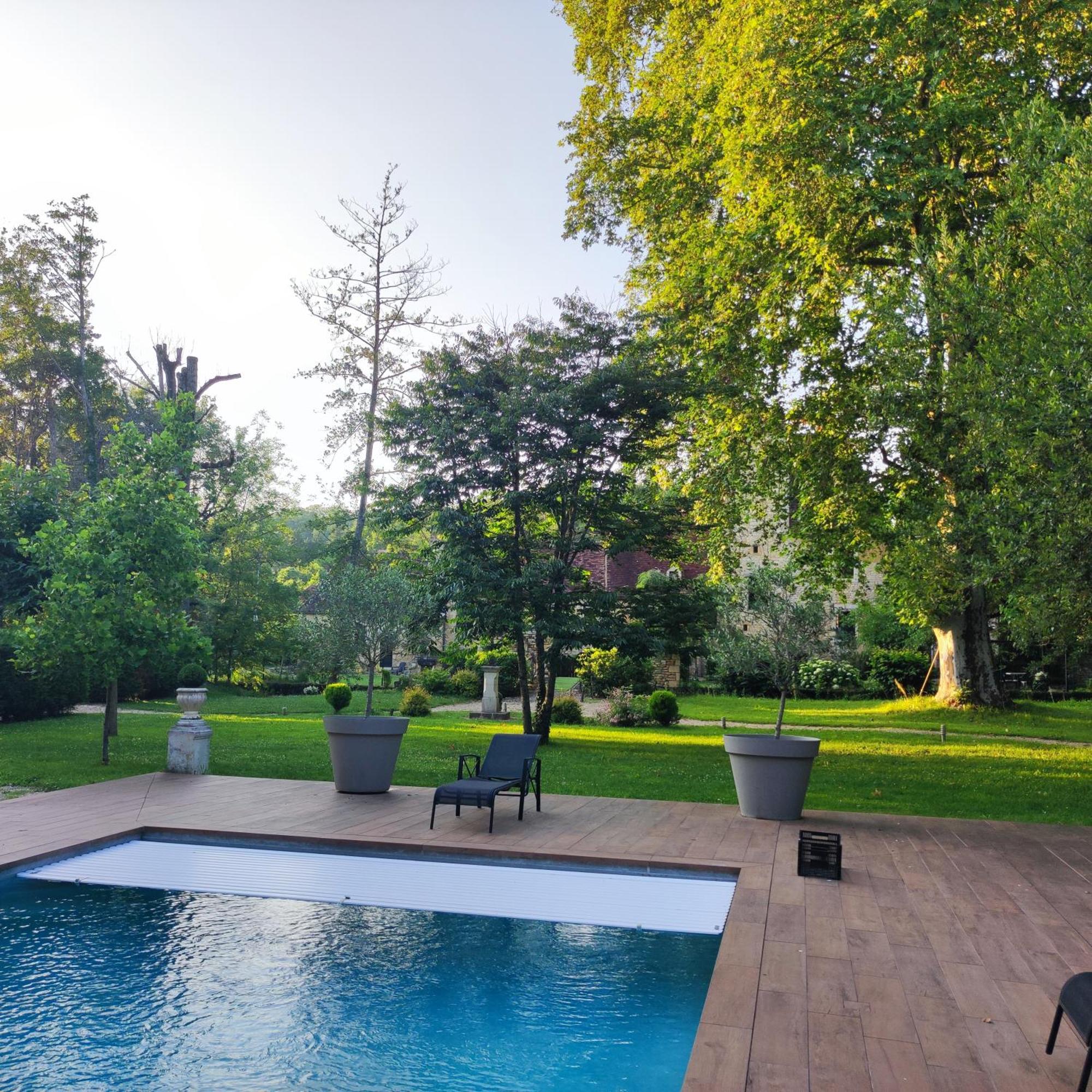 Manoir La Barriere - Lot Bed and Breakfast Le Vigan  Buitenkant foto